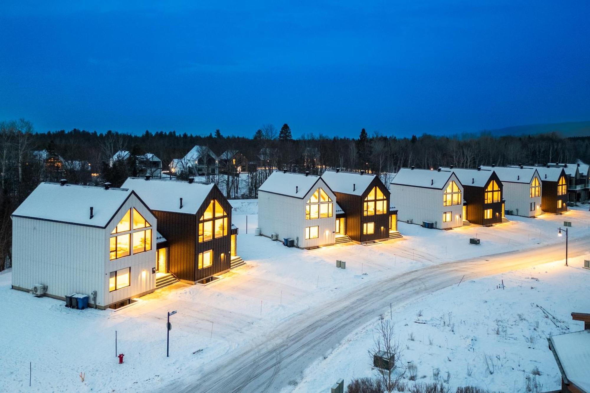 Sofa Villas Mont Sainte-Anne Beaupré Exterior foto